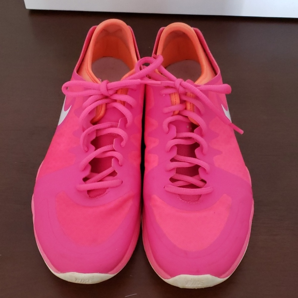Nike Dual Fusion running shoes